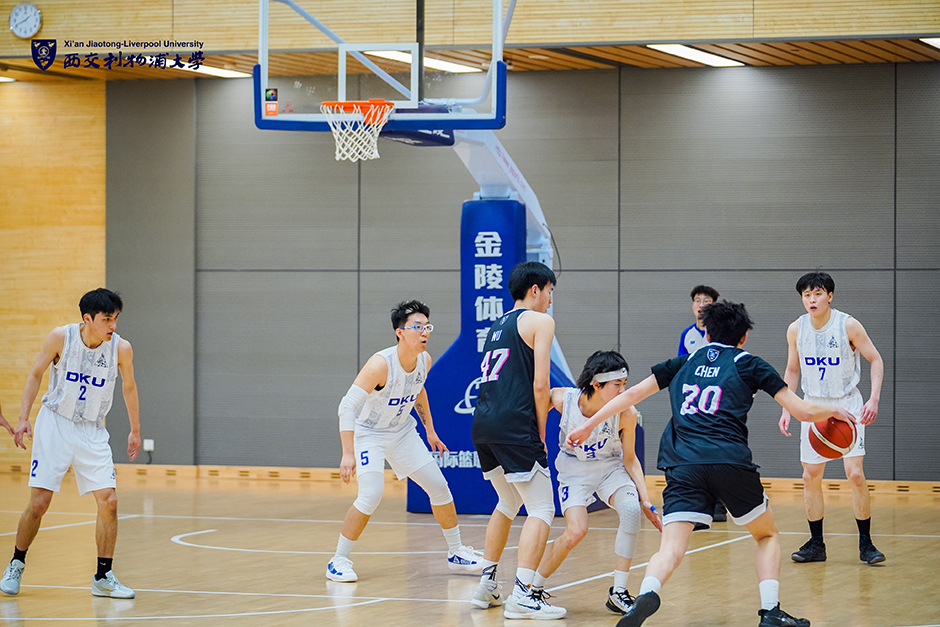 勒出这